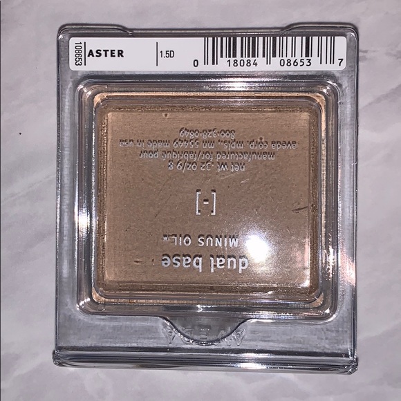 💚Aveda mineral dual foundation in Aster 🥰 - Picture 2 of 5